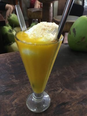 Mango float at Tukies Coconut Shop - Jl. Monkey Forest in Ubud