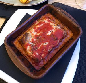 Vegan lasagna at La Divina Comedia in Valencia