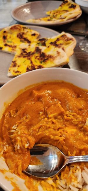Vegan tofu tikka masala, rice and garlic naan at Zomsa in El Cerrito