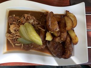 Veganer Zwiebelrostbraten  at Bierosophie in Vienna