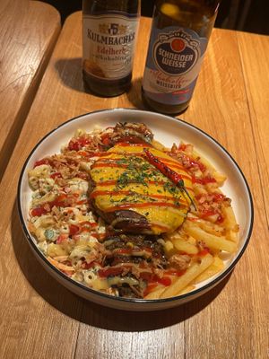 треш плейт at Mission in Moscow