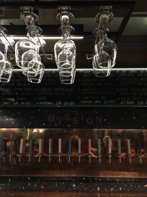 Пиво и сидр на розлив at Mission in Moscow