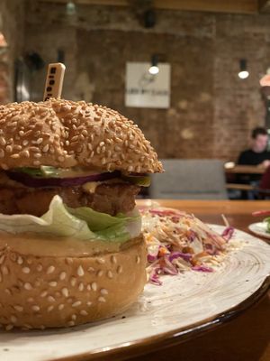 Mission burger at Mission in Moscow