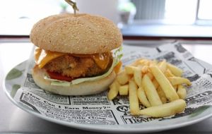 Vegan burger Lúcuma stile at Lúcuma VZLA in Barcelona