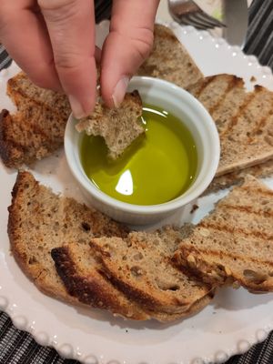 Nutritional yeast bread at Raiz in Aveiro
