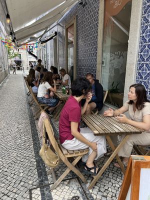 Outside seatingg  at Raiz in Aveiro