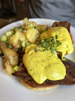 Classic Benny  at Revelstoke in Peterborough