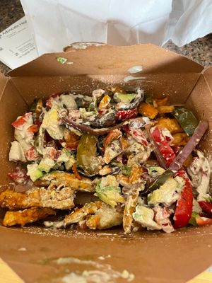 Fajita fries 💚💚 at Conscious Plates in Chicago