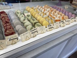 Mackin' Runes!!  at Sweet Maresa's in Kingston