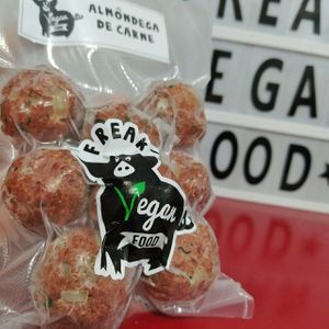 Almôndega at Freak Vegan Food in Amparo