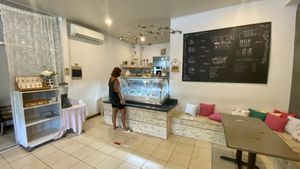 Inside at Gelato Artesenal  in Uvita
