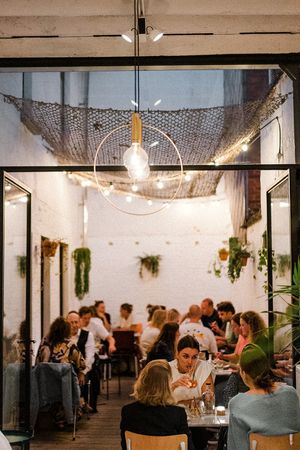  at HUMM Restaurant in Antwerpen