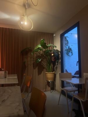   at HUMM Restaurant in Antwerpen