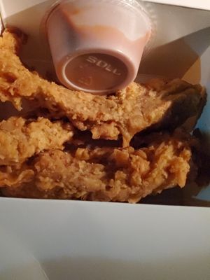 Chicken Tender at Manna Kitchen in Lisle