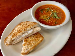 Grilled cheese and tomato soup special  at Manna Kitchen in Lisle
