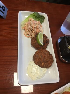 Crab cakes at Manna Kitchen in Lisle
