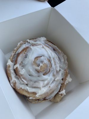 Cinnamon bun at Manna Kitchen in Lisle