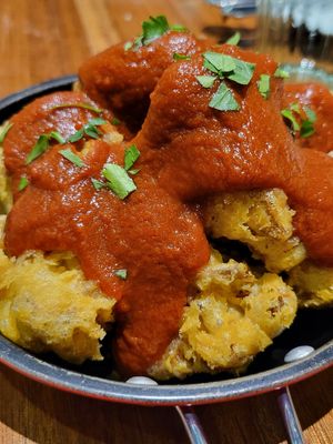 Buffalo cauliflower bites at Uncle Q in Taipei