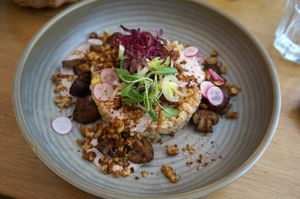 Risotto de petit épeautre à la crème de noix & miso blond at the friendly kitchen in Paris