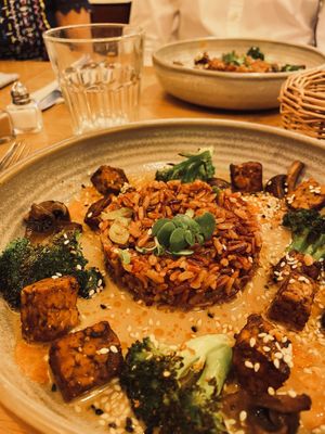 Plat   at the friendly kitchen in Paris