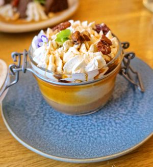 Comme un café liégeois at the friendly kitchen in Paris