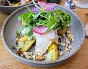 Salade tiède de pommes de terre aux herbes & "chiffonnade" de céleri rave at the friendly kitchen in Paris