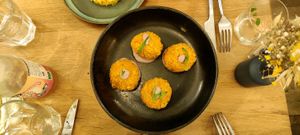 Special dinner : Arancino au paptrika fume et coeur facon chorizo HEURA, sauce yaourt estragon et olices de Kalamata  at the friendly kitchen in Paris