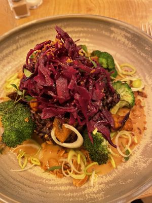 Black rice with satay   at the friendly kitchen in Paris