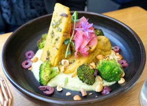 Polenta "primavera" (spring 2023) at the friendly kitchen in Paris