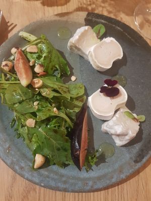  at the friendly kitchen in Paris