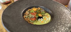  Deconstructed savory pie with roasted carrots & ras el anouth hummus

Fennel seeds and buckwheat flou pie crust, chermoula, homemade dukkah, red oinions pickles, cilantro sprout at the friendly kitchen in Paris