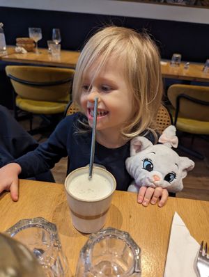  at the friendly kitchen in Paris