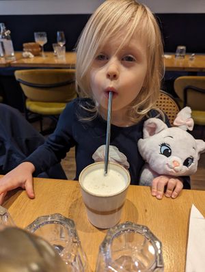  at the friendly kitchen in Paris