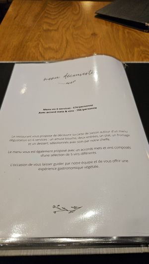  at the friendly kitchen in Paris