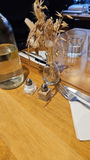  at the friendly kitchen in Paris