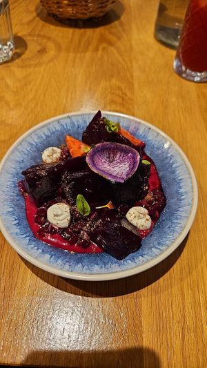 Entrée Betterave at the friendly kitchen in Paris