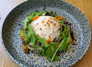 Mousseline de céleri rave fumé & potatoes aux herbes de Provence (main autumn 2024) at the friendly kitchen in Paris