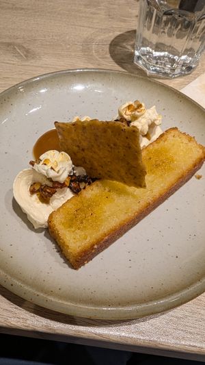 Polenta cake & salsa macha condiment

Popcorn-infused diplomat cream, corn chips, tahini and miso caramel, popcorn and roasted cashews at the friendly kitchen in Paris