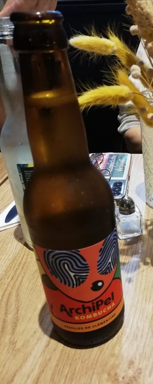 Kombucha at the friendly kitchen in Paris