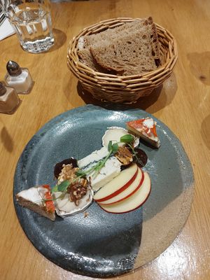 Cheese plate at the friendly kitchen in Paris