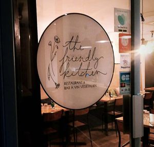 The Friendly Kitchen, restaurant et vin at the friendly kitchen in Paris