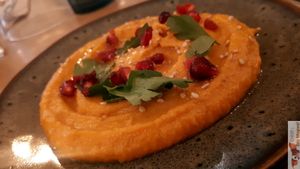 Houmous de patate douce at the friendly kitchen in Paris