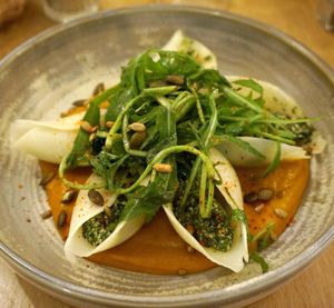 Conchiglie ricotta & épinards at the friendly kitchen in Paris