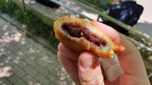 Take out manju at Takemura in Tokyo