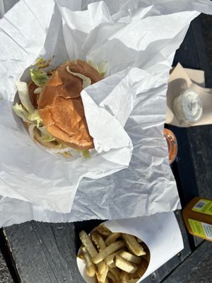 Cheeseburger  #Veganuary at Pretty Good Advice - Soquel in Soquel