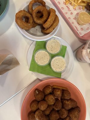 Vegan shareables (fried mushrooms, onion rings and ranch)  at Baby's in Indianapolis