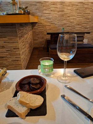 Chorizo vegano al vino at A Raices in Gran Canaria