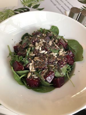 Kale sald at Circle Cafe - Al Raha Gardens in Abu Dhabi