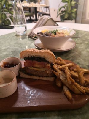 The unknown fourth burger with jackfruit at Wabi Sabi in Riyadh