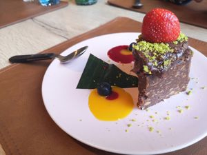 Vegan chocolate cheese cake at Nirvana Kitchen in Leuven